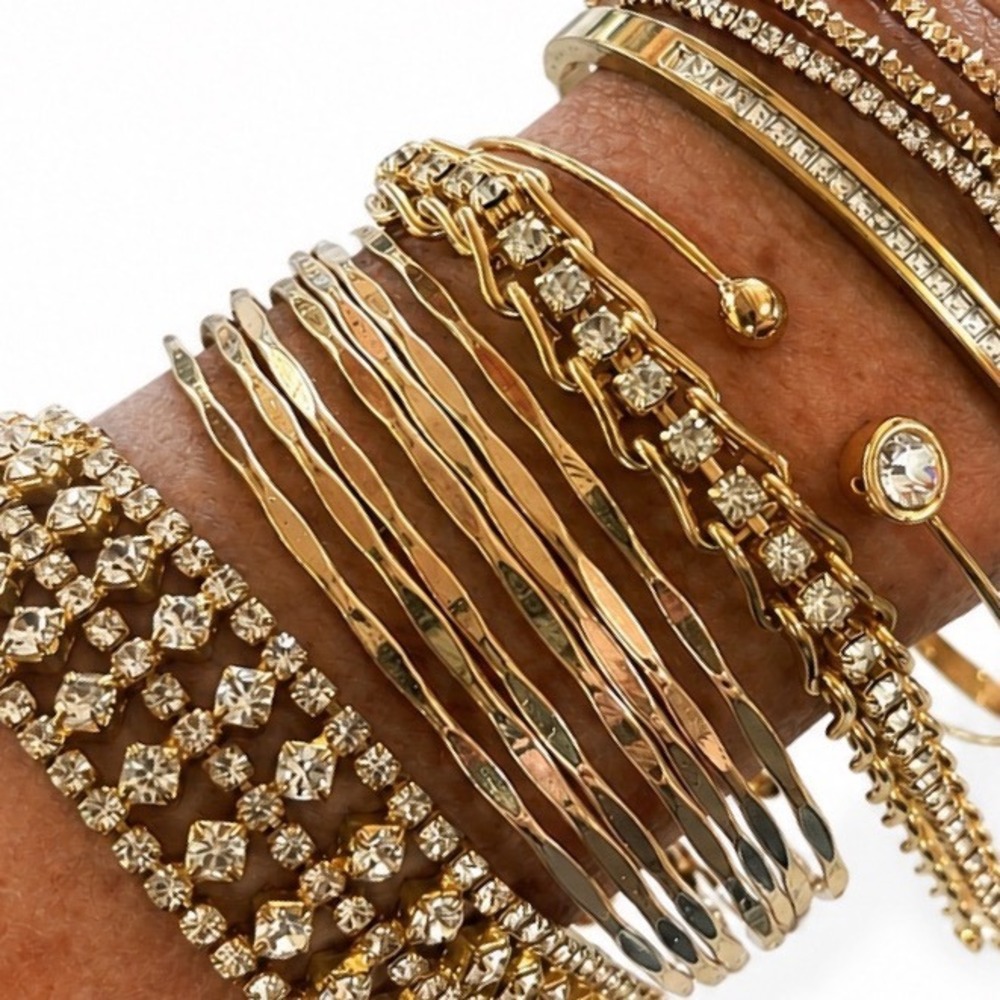 Stackable Bangle Bracelet Set 8 Piece Glam Layered Crystals Gold Tones - Picture 4 of 7